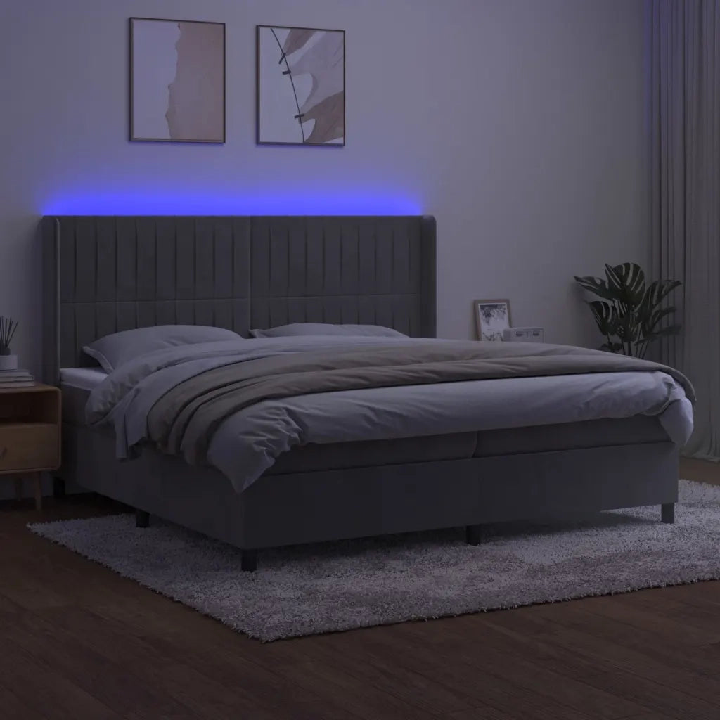 Letto a Molle Materasso e LED Grigio Chiaro 200x200 cm Velluto 3139703