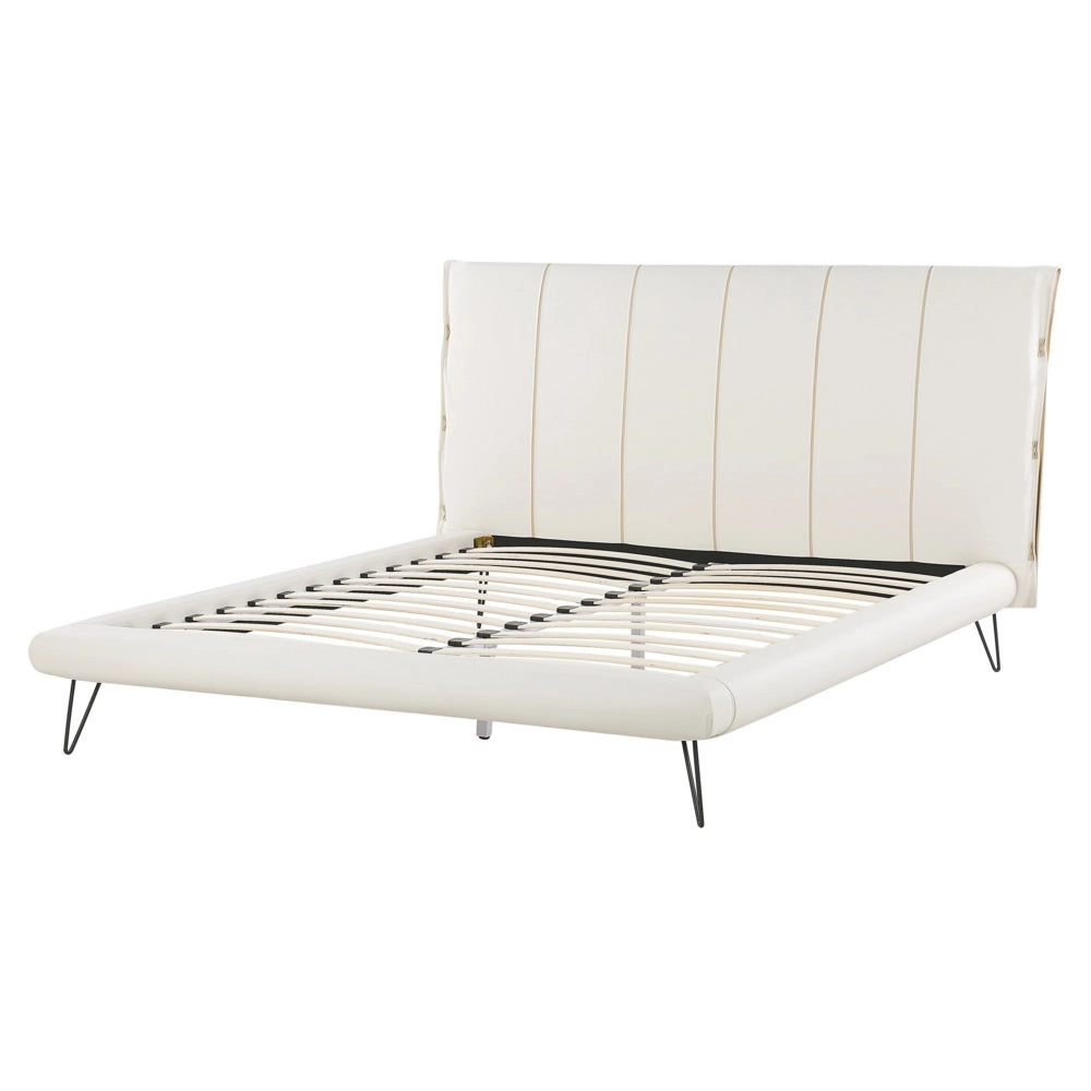 Letto 160 x 200 cm Gambe in metallo finta pelle bianca testiera con struttura imbottita