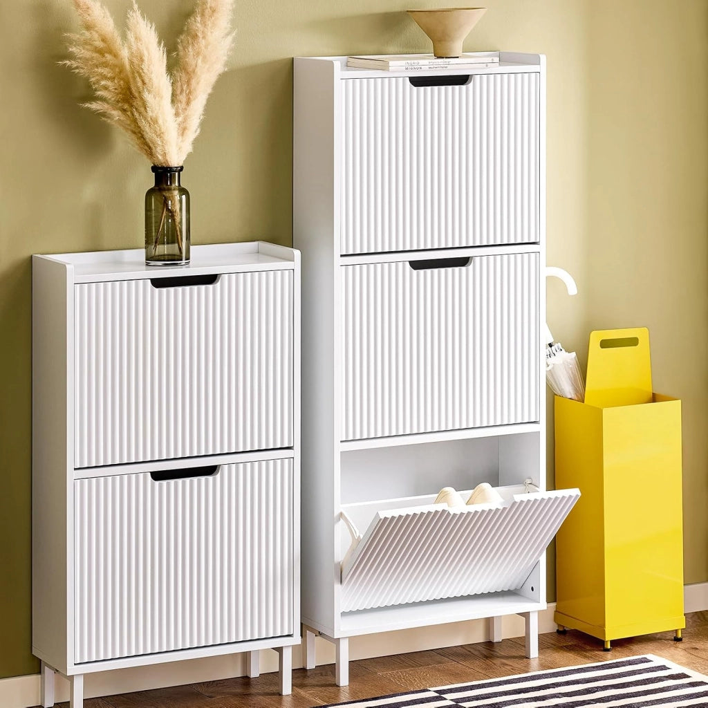 Scarpiera Salvaspazio Slim - Mobile Scarpiera 50 cm Larghezza con 3 ante battenti - Ideale per Ambienti Ristretti - Ingresso, Corridoio o Camera 50x19x130 cm Bianco FSR177-H-W