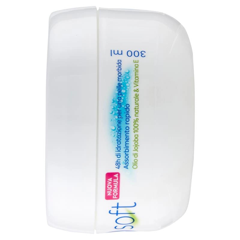 NIVEA CREMA SOFT 300ML NUOVA FORMULA IDRATANTE E RINFRESCANTE PER CORPO VISO CORPO E MANI
