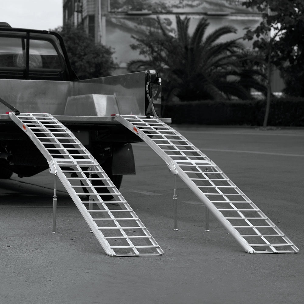 2x rampe di carico pieghevoli per moto e ATV Con piedi 226 cm In alluminio Portata max 1360 kg