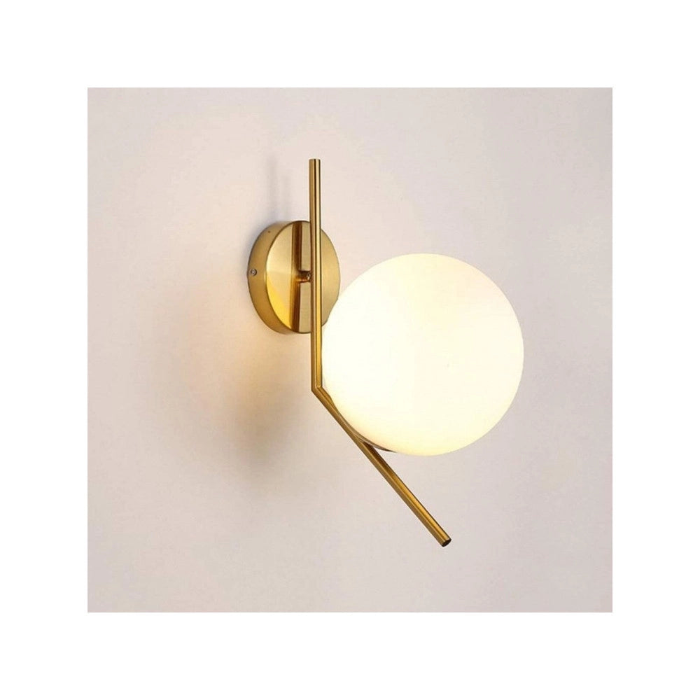 Trade Shop - Applique Da Parete Con Sfera In Vetro Bianco Attacco E27 Metallo Oro Lampada 32804 -