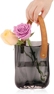 Vaso di vetro per fiori da 17 cm, vaso in vetro ambrato per fiori, vasi moderni con maniglia per decorazione di casa, decorazione di matrimonio, vaso di vetro spesso per orchidee, rose, tulipani, pampas, decorazione da tavola