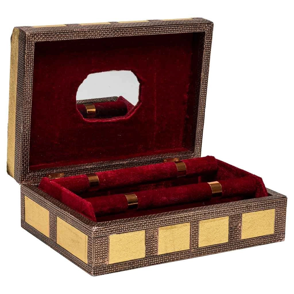 Portagioie in metallo dorato sbalzato 27,5x20x7,5h