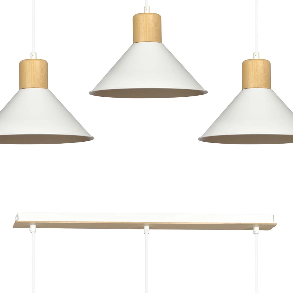 Sospensione Nordica 3 Luci Chandra In Acciaio Bianco E Legno