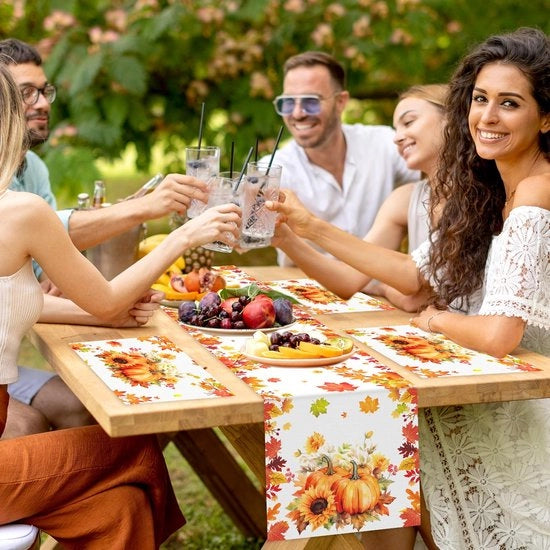 Tavolo da pranzo con foglie di quercia - Panno da tavola - Materiale duraturo - Lavabile - Atmosfera accogliente autunnale