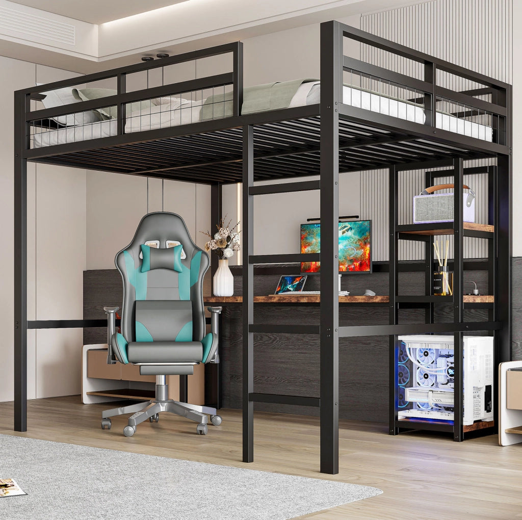 Letto a soppalco 140 x 200 cm in metallo con scrivania, scaffali e prese USB/Type-C