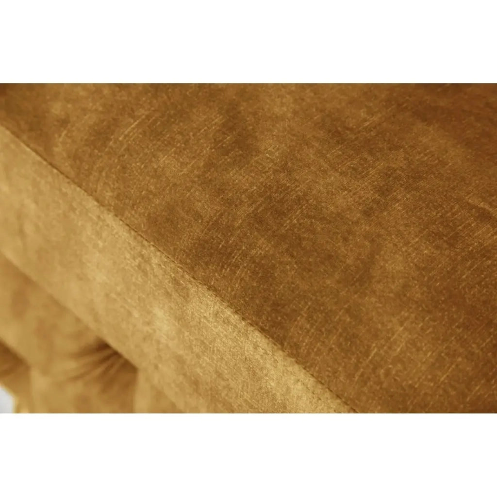 Pouf VELENA giallo senape – Pouf barocco in velluto con piedi in metallo neri