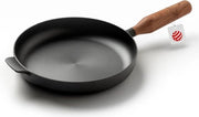 Piastra per cottura - eccellente piastra premium in ghisa fine, piastra in ghisa per induzione, 26 cm, maniglia in legno artigianale, tutti i tipi di fuoco, smalto antiaderente, pre-ossidato (tiglio).