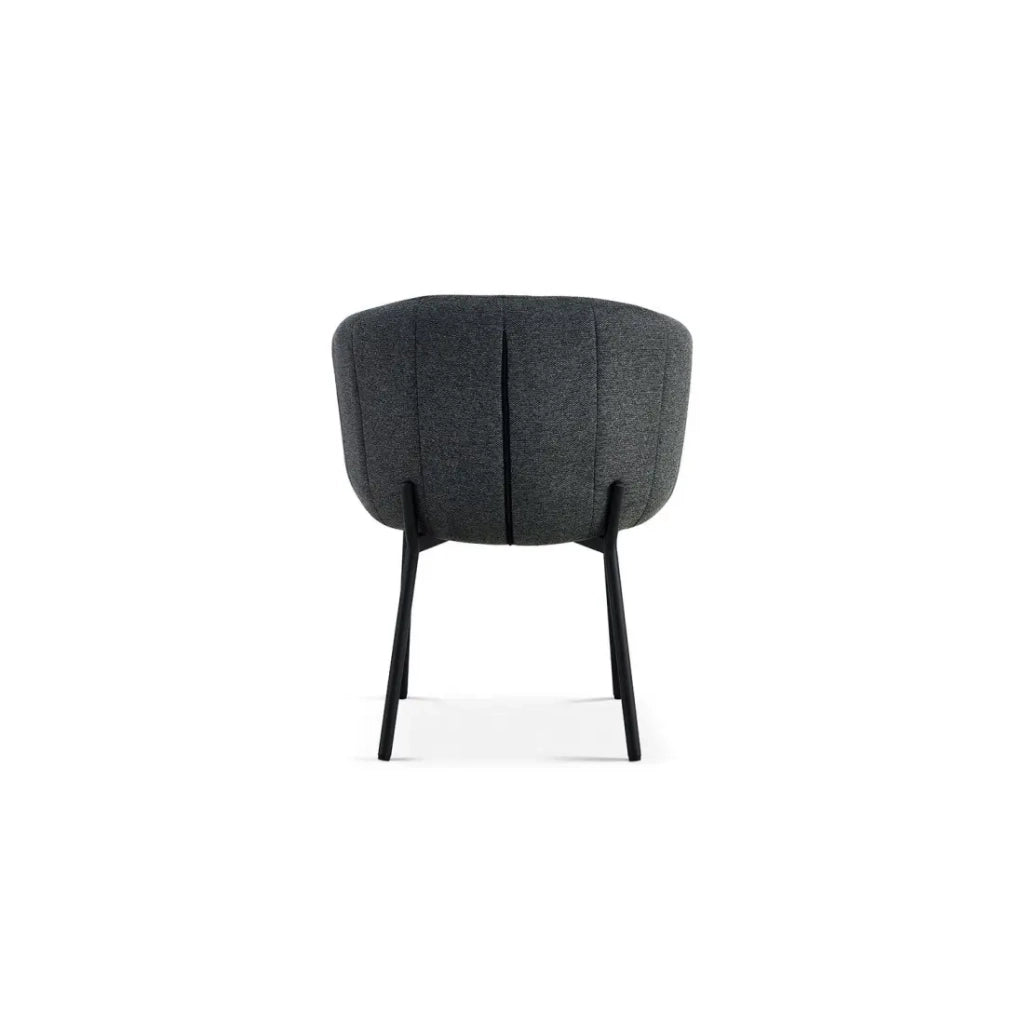 Sedia SEVILLE in tessuto grigio scuro, dimensioni H79 x L57 x P62, ideale per la tua cucina o sala da pranzo.