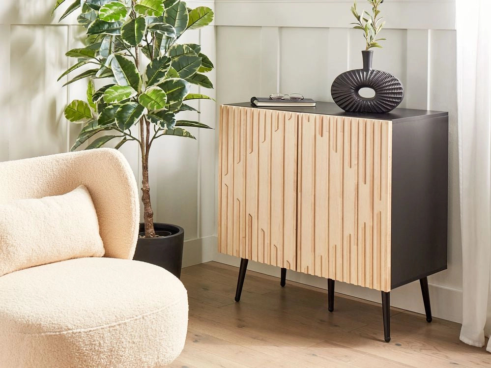 Credenza con struttura in MDF Anta in legno massiccio Porta in legno chiaro Contenitore in ferro Gambe moderne