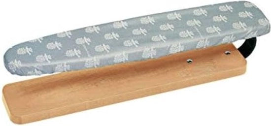 Pannello di appoggio per la stesa - Pannello di appoggio per stese a vapore - Pannello di appoggio per tavola da stirare 

Pannello di appoggio per la stesa: 
- Materiale: metallo
- Dimensioni: 30 x 20 cm
- Peso: 0,5 kg