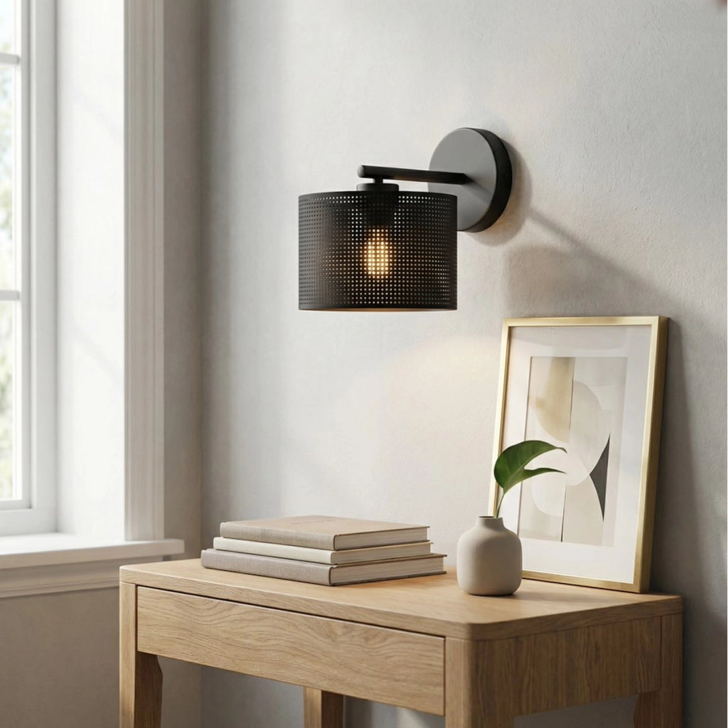 Lampada da parete LUX in acciaio nero opaco