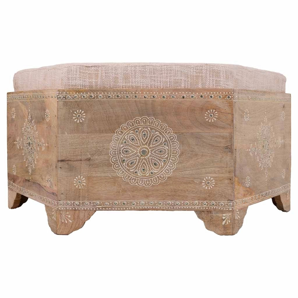 Sgabello in legno dipinta a mano con cuscino marrone 70x60x29h