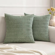 Cuscini di corduroy quadrati grigio-verdastro - set da 2 - 40 x 40 cm - interno rustico moderno .