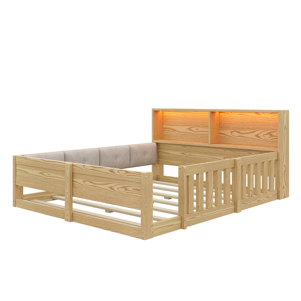 Letto con Sponda 140 x 200 cm - LED; Testiera con Contenitore - in Legno e Peluche - Naturale
