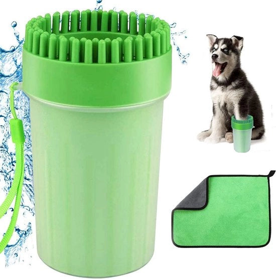 Pulitore per zampe di animali domestici portatile, pulitore per zampe di cane e gatto in silicone, con asciugamano.