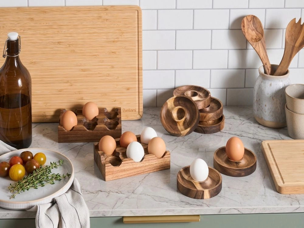 Set di 8 portauova e portacoppette in legno di acacia marrone per servire e conservare le uova, accessori da cucina