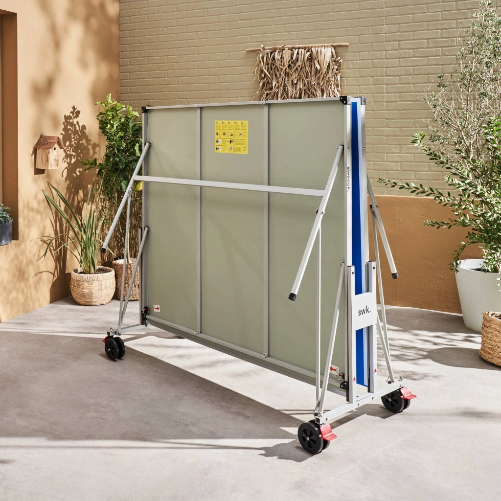 Tavolo da ping pong pieghevole per esterni con 4 racchette e 6