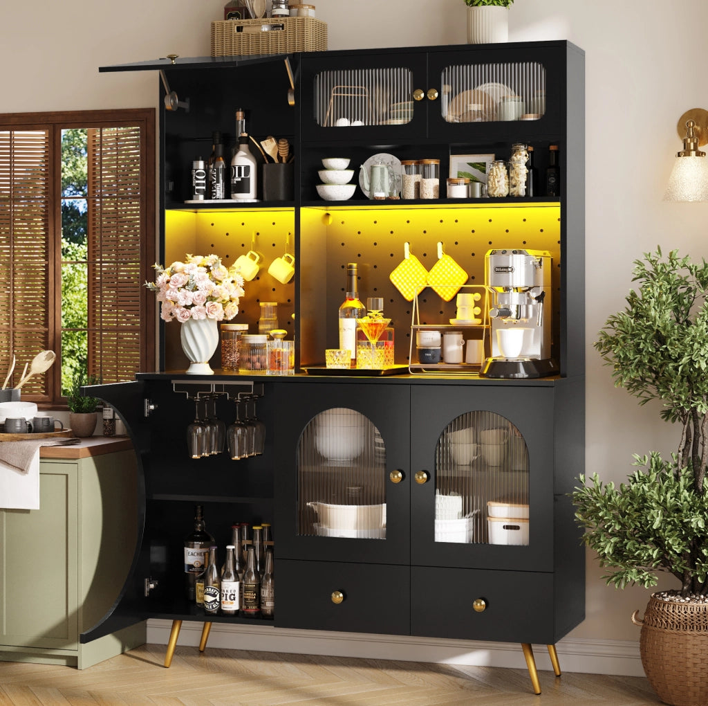 Credenza 120x40x176 cm con LED; prese USB e AC in MDF e vetro nero