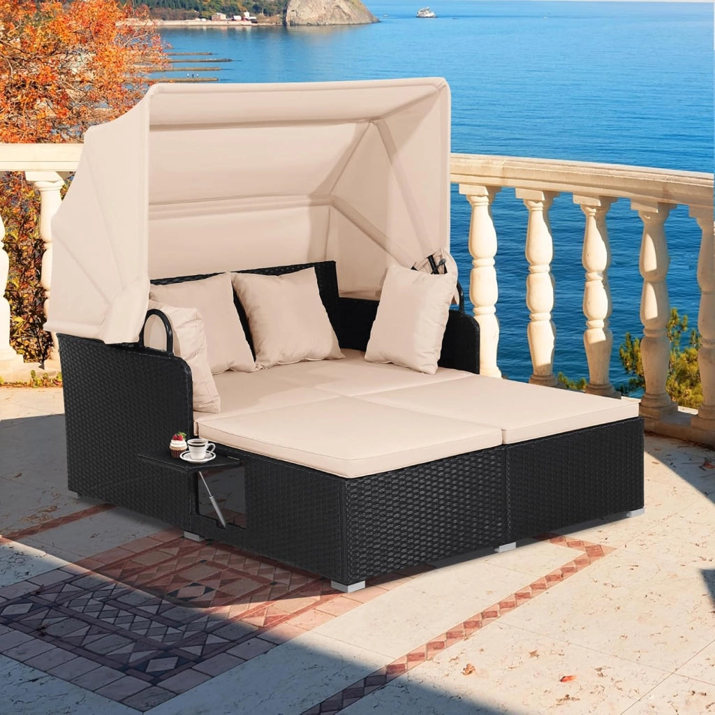 Lettino da Esterno in Rattan, Set di Divani da Patio con Tettuccio Retrattile e 2 Tavolini, Lettino da Esterno con Morbidi Cuscini e Ampia Superficie di Sdraio, 3 Colori (Beige)