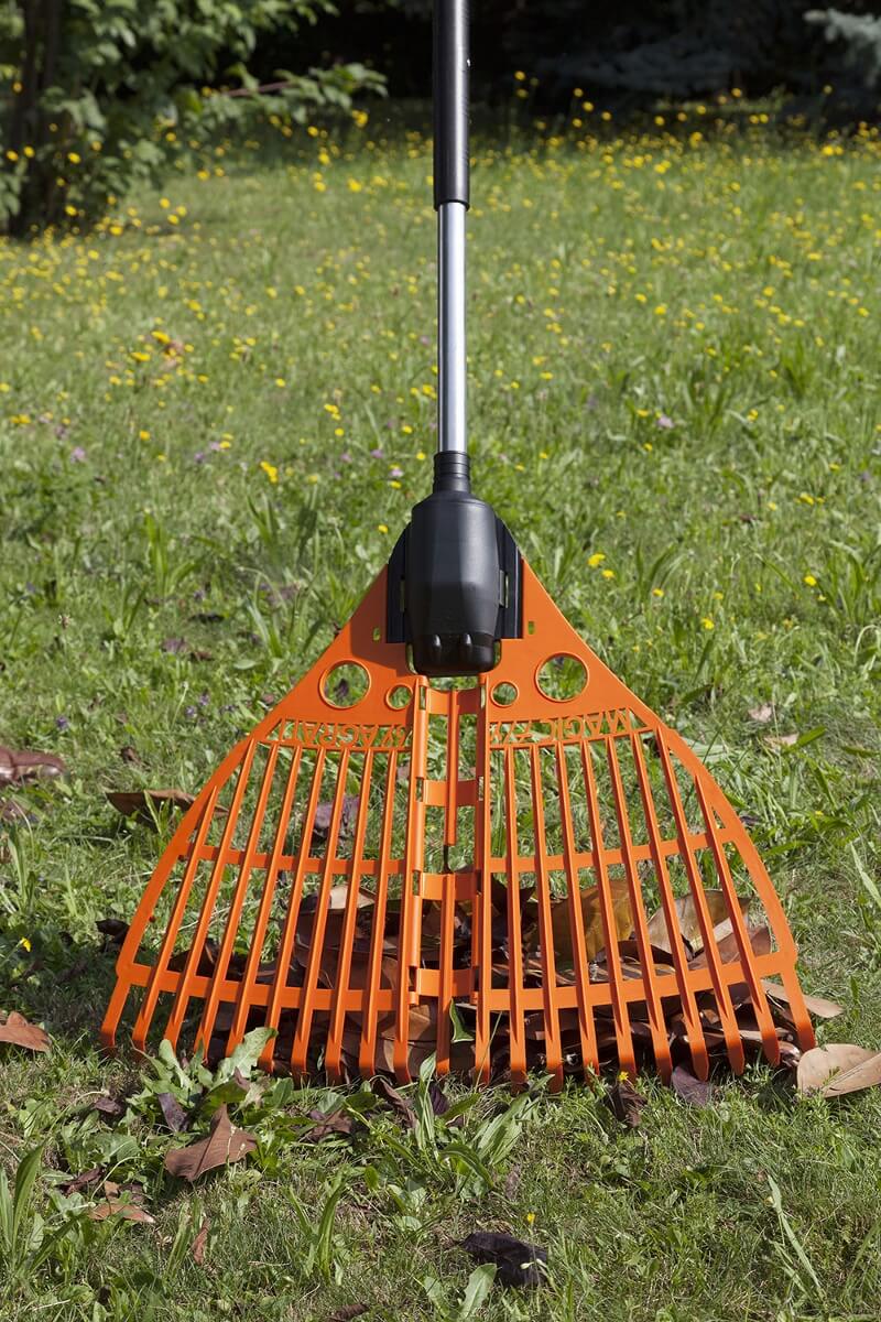Rastrello Raccogli Foglie da Giardino Magic Fly Agrati