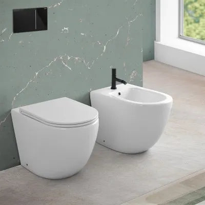 Sanitari filomuro scarico a vortice e copriwc soft-close Tao