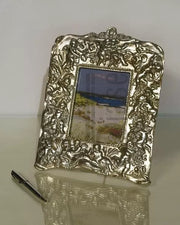Mobili2g - portafoto in foglia argento rettangolare - misure: l.22 x h.28 x p.2