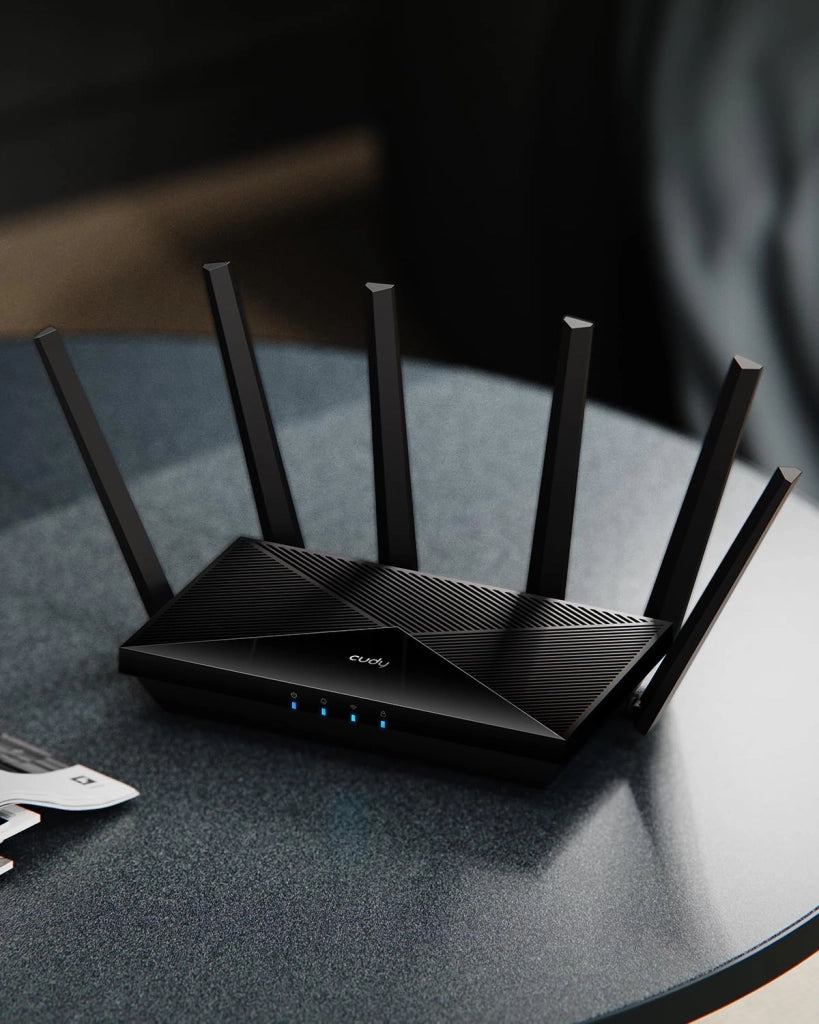 Router WiFi 7 BE11000 tri-band Cudy, 6 stream 10 Gbps, 4 porte 2,5G, fino a 11000 Mbps, server e client VPN, app Cudy e mesh, 6 antenne ad alto guadagno, WR11000