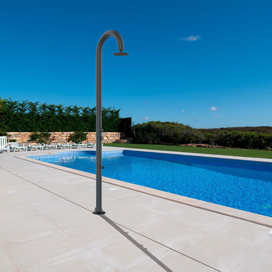 Doccia da Giardino ad Acqua Fredda in Alluminio Temporizzata con Lavapiedi Sined Luna Timer P Grigio