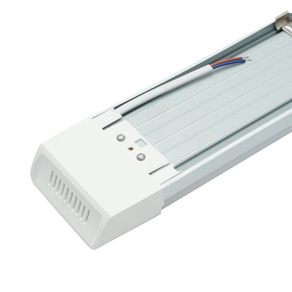Lampada da parete lineare a LED 30W, 220V, 600x75x25mm IP20