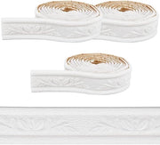 Decorazione di parete con filo di fiori bianchi, schiuma PVC autoadesiva 3D, impermeabile per ambienti interni e esterni.