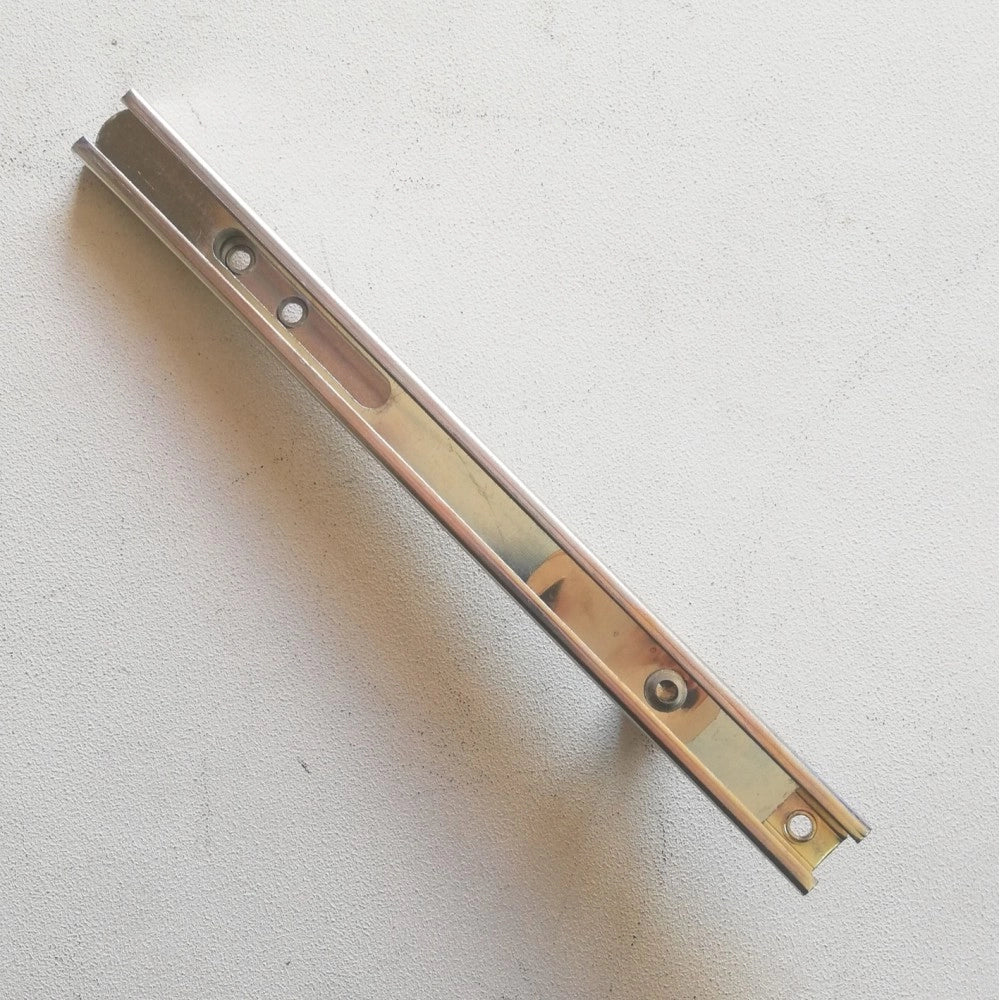 Comunello catenaccio chiavistello verticale ad avvitare zincato, scegli se  6x16x300mm