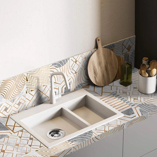 Tegelstickers a secco 10 pezzi - Sticker autoadesivo - Geometria metallizzata - Decorazione per cucina/bagno - 15x15 cm - Facile da applicare - Sticker per parete