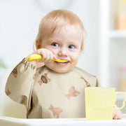 Set di salviette per bambini, 2 pezzi set di salviette per bambini impermeabili con tasca, salviette per alimentazione per bambini per bambini dai 0 ai 3 anni blu+verde