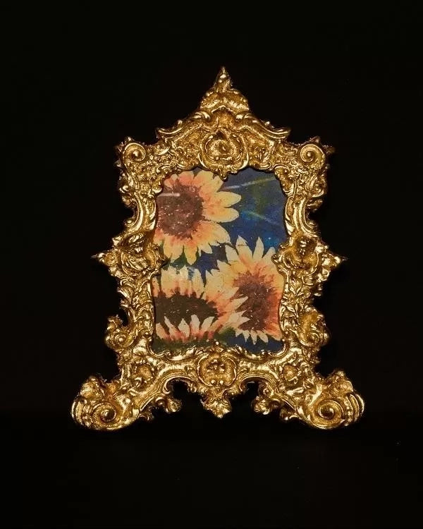 Mobili2g - portafoto in foglia oro rettangolare-sagomata- misure: l.21 x h.26 x p.2