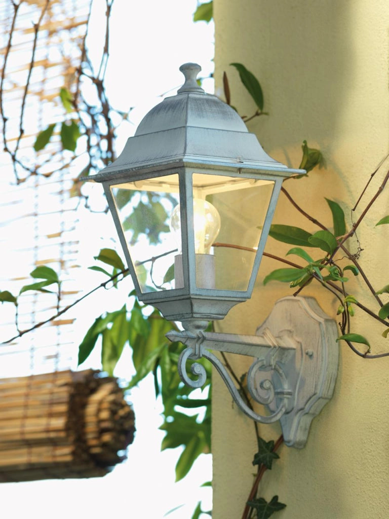 Lampada da esterno in alluminio pressofuso con diffusori in vetro trasparente - Altezza max 170mm nero