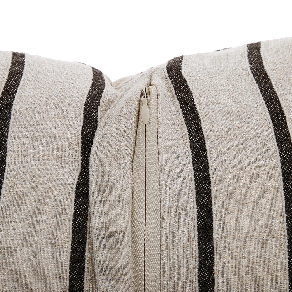 Set di 2 Cuscini decorativi beige e nero 43 x 43 cm Bottoni Rivestiti Quadrati Arredamento moderno