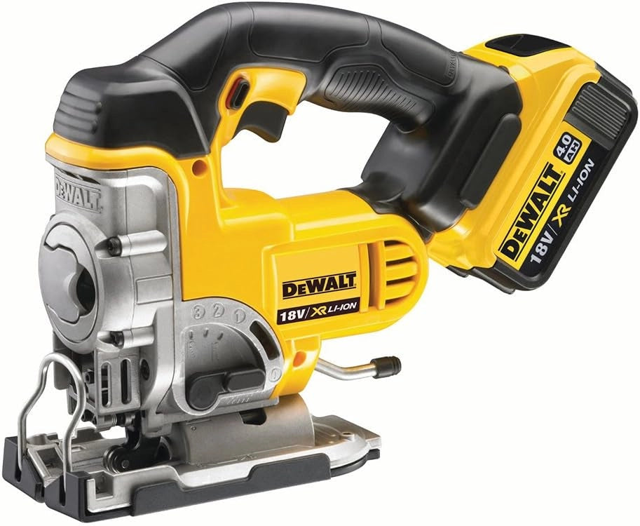 18,0V/4,0 Ah BL, Set combinato con attrezzi multiuso, 5 pz., incl. 3 batterie, DCK594M3-QW