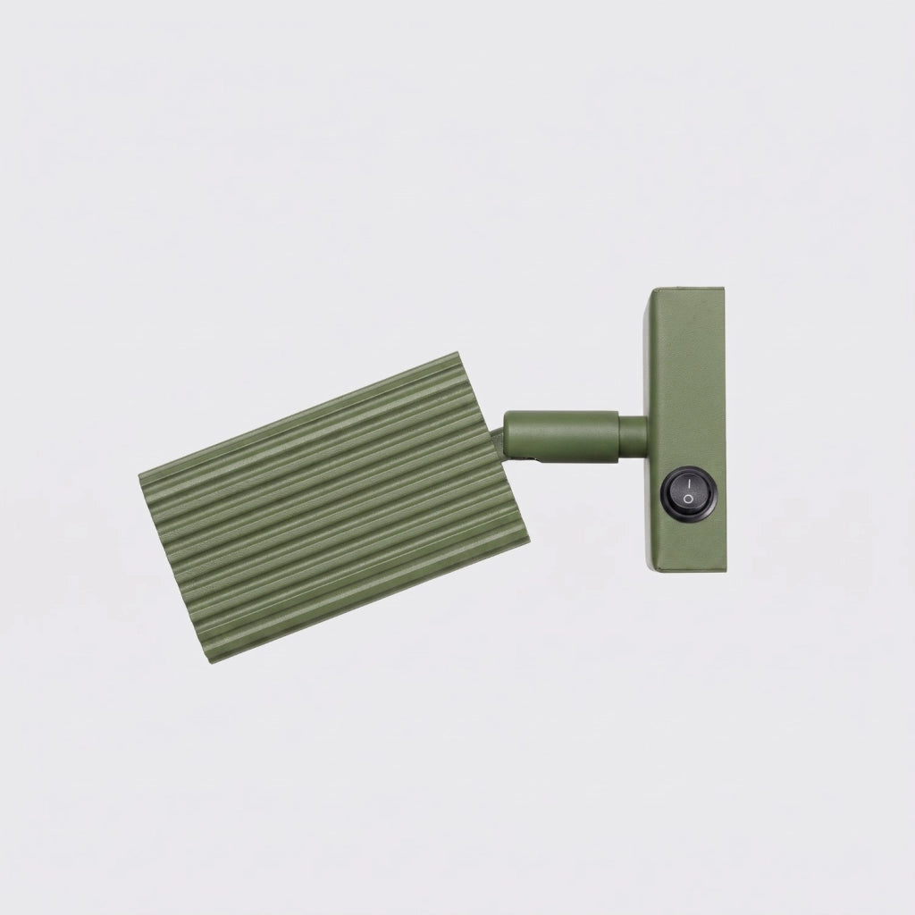Applique RAYO verde oliva con interruttore