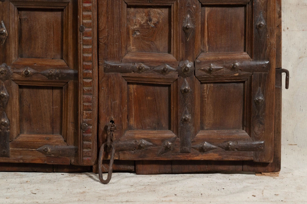 Biscottini Porta portone in legno massello e ferro da interno o da esterno vecchia e antica medievale scorrevole