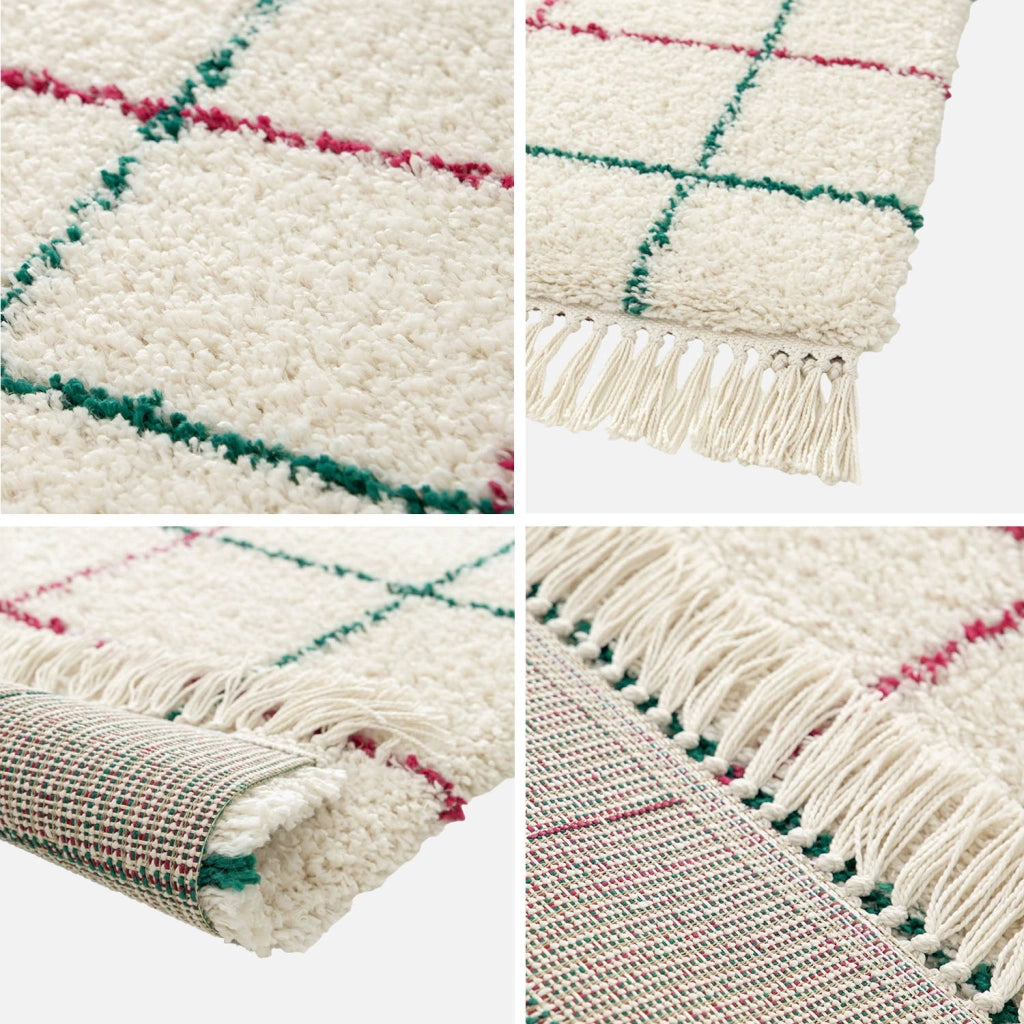 Tappeto interno shaggy motivo a griglia multicolore con frange