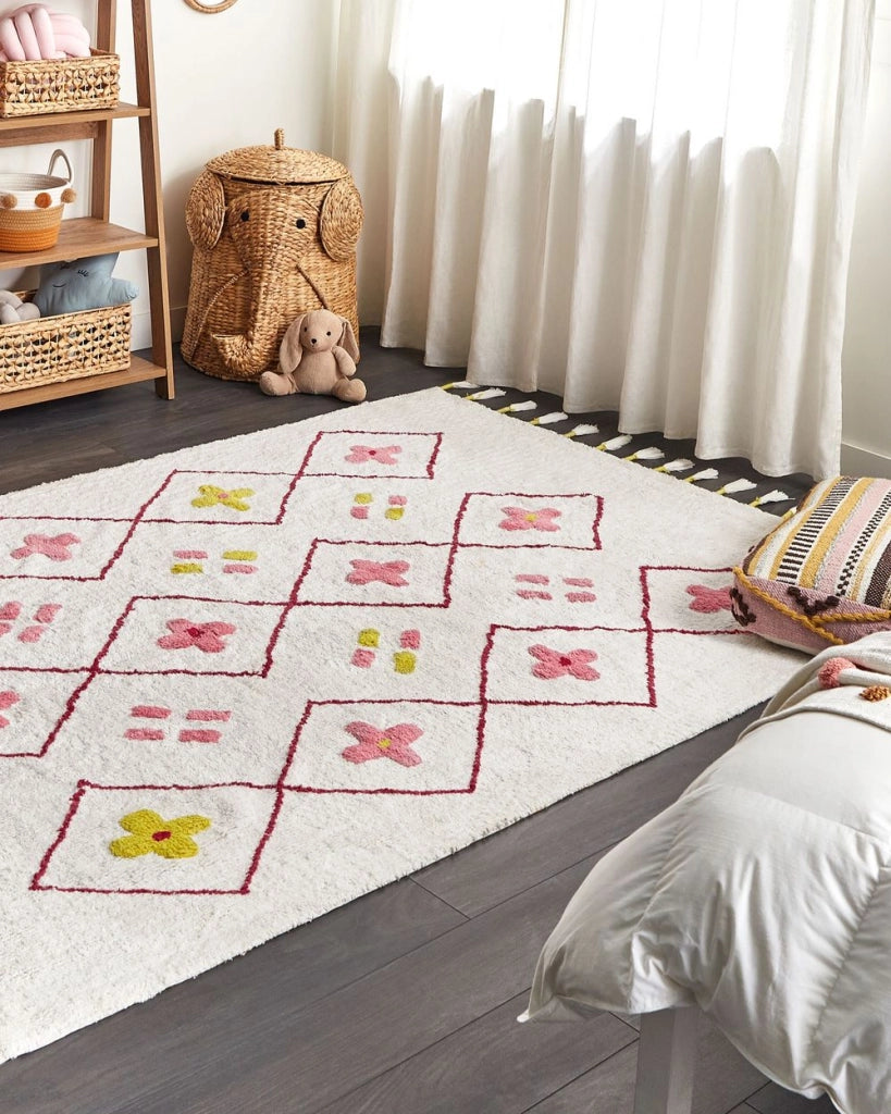 Tappeto in cotone multicolore con motivo geometrico e nappe 160 x 230 cm camera da letto soggiorno