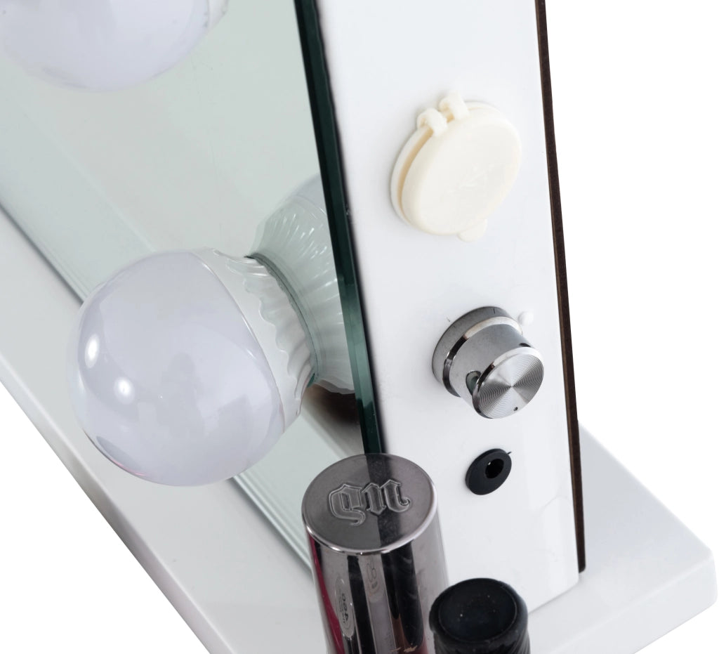 Specchio per trucco con luci Palmdale bianco