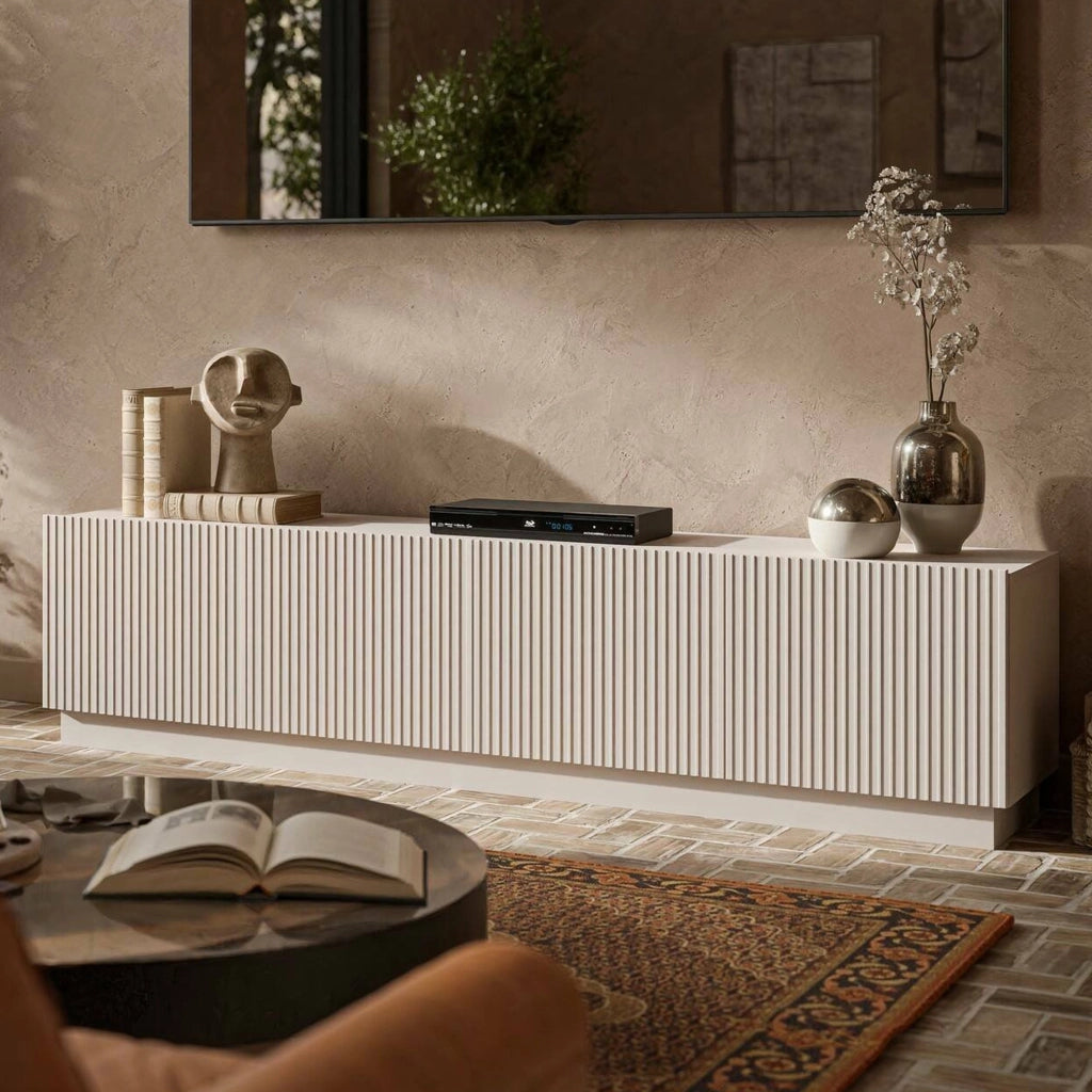 Mobile porta TV Macherio, Madia da salotto con quattro ante battenti, Design minimal e moderno, 200x40 h48 cm, Beige