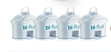 LAICA J9059A1 Carmen Tosca Caraffa Filtrante Capacita' Totale 2,3 L Capacita' Acqua Filtrata 1,2 L 4 Filtri Bi-Flux Inclusi Forma Compatta per Frigorifero colore Verde Scuro - Cream Dark