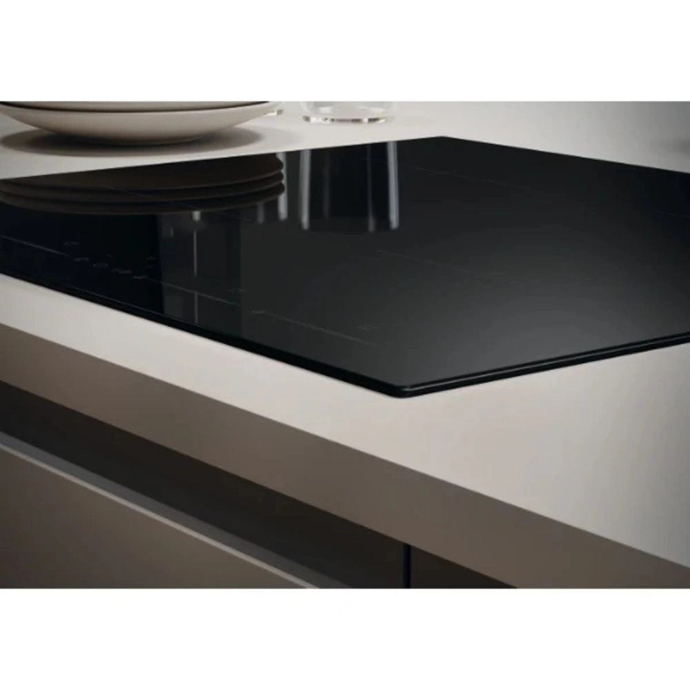 Piano cottura a induzione Candy CIS64MCTTWIFI1 4 zone colore nero
