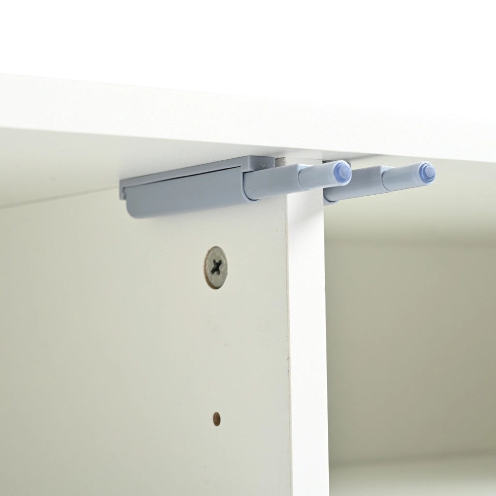 OKWISH Mobile TV con 4 Ante e 8 Ripiani, Gambe Dorate, Frontali Scanalati, per Soggiorno, MDF, Bianco, 190 x 38 x 48 cm