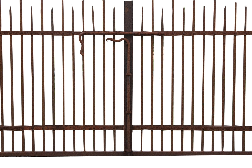 Biscottini Cancello in ferro pieno finitura anticata L402xPR10xH288 cm. Made in Italy