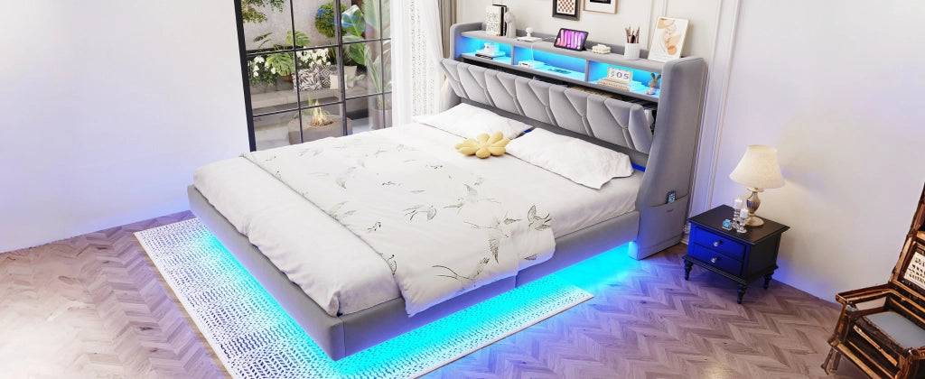 Letto imbottito 180x200 cm con testiera ribaltabile, prese USB e Type-C, LED e struttura in velluto grigio chiaro